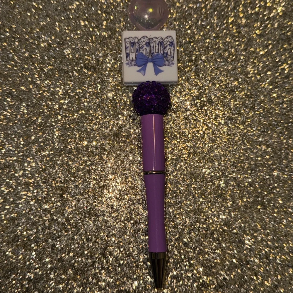 Purple “Mama” charm Pen